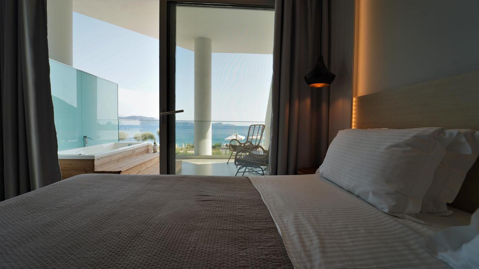 Enjoy Lichnos Bay Village, Camping, Hotel And Apartments ปาร์กา ภายนอก รูปภาพ