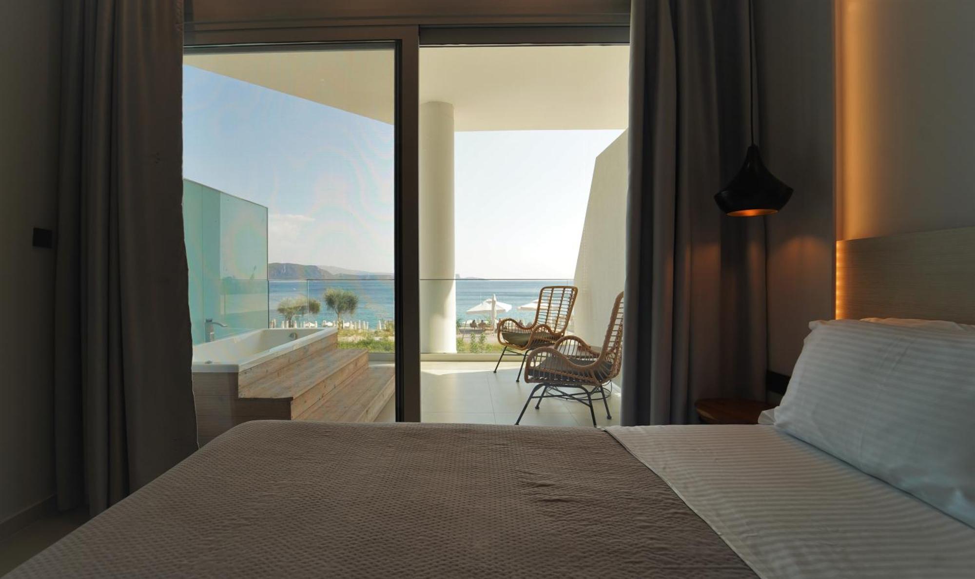 Enjoy Lichnos Bay Village, Camping, Hotel And Apartments ปาร์กา ภายนอก รูปภาพ